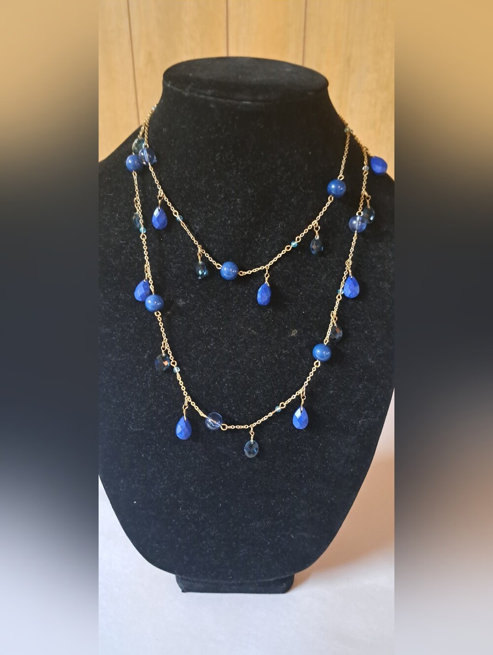 Carolee Gold Tone Semi Precious Blue Stones Necklace Retail $75